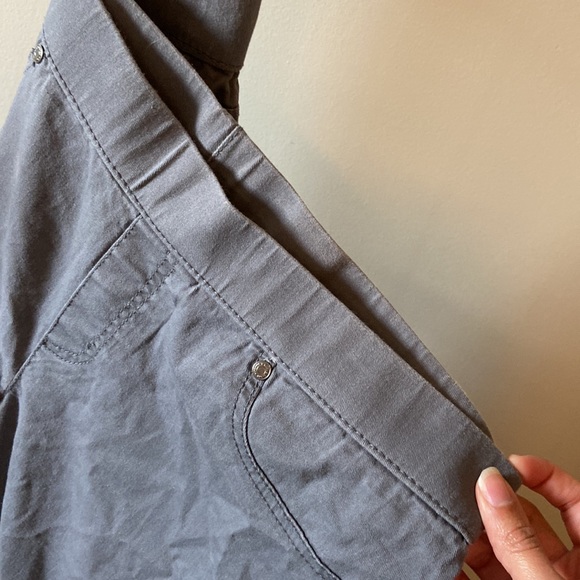 Faded Glory 14 Grey Pants - Picture 6 of 6